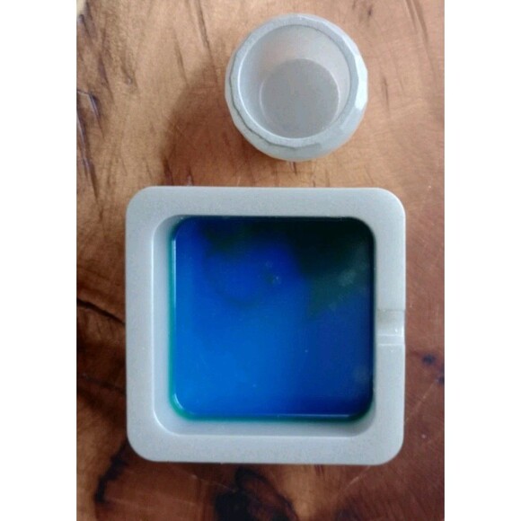 Homemade Resin Ashtray Green Gray & Blue & Trinket Bowl Home Gift Unique New - Picture 3 of 4